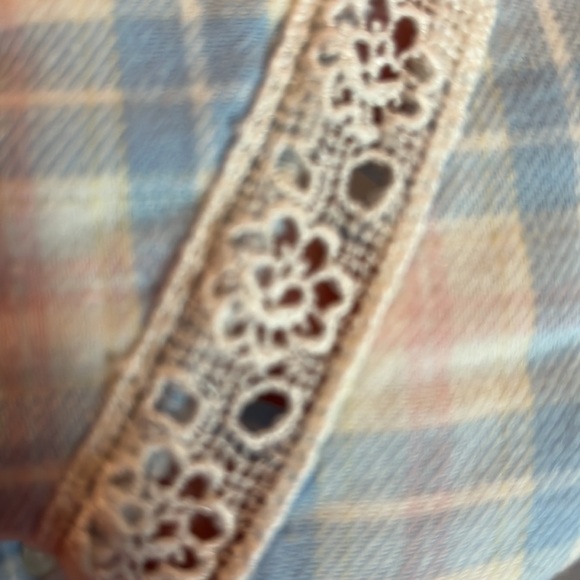 Vintage 90s TALBOTS INTIMATES Size XL VNeck Plaid Flannel Lace Embroidery
Sweet - Picture 12 of 16